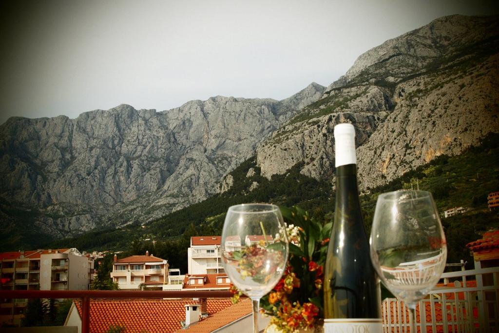 Apartment Old Town Makarska Esterno foto
